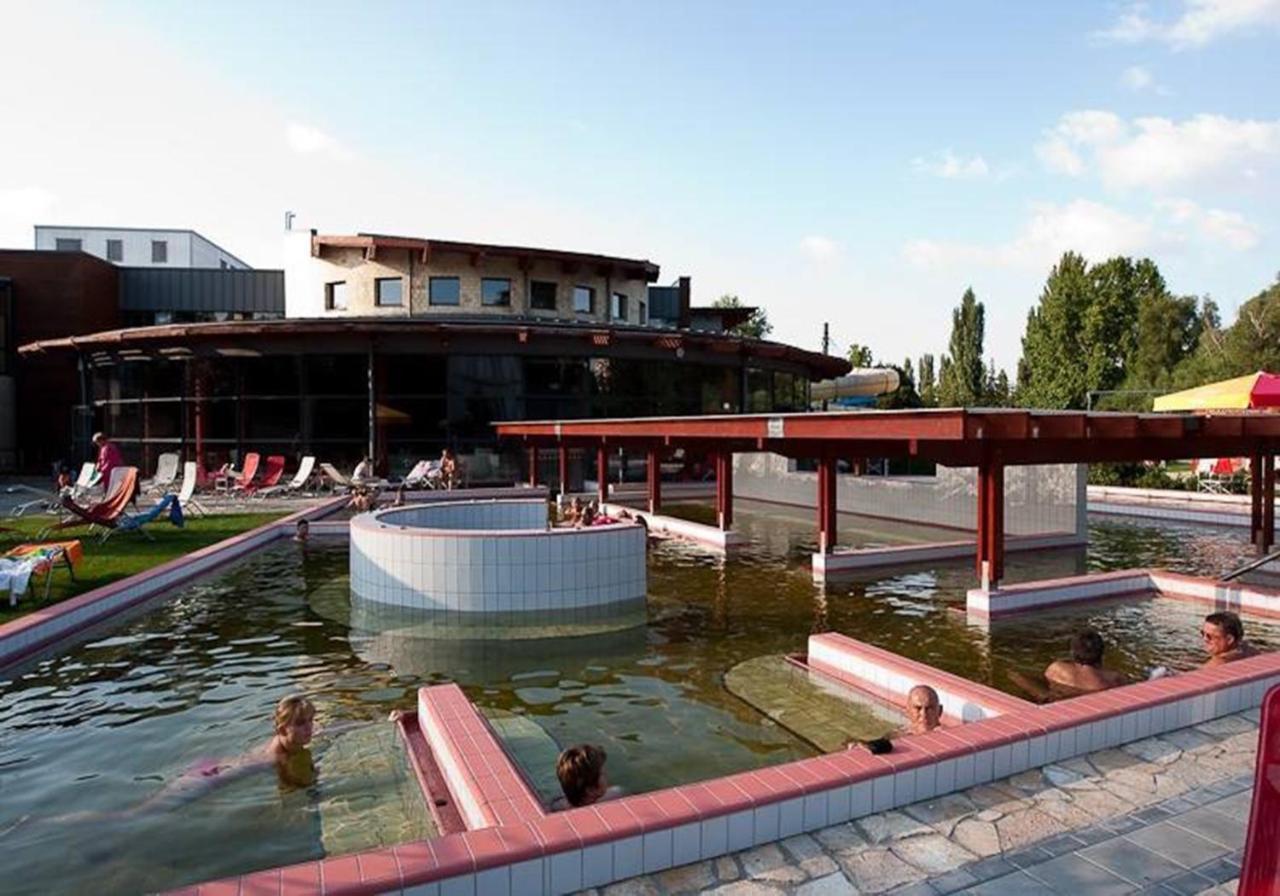 Hostel Maros Ráb Exteriér fotografie