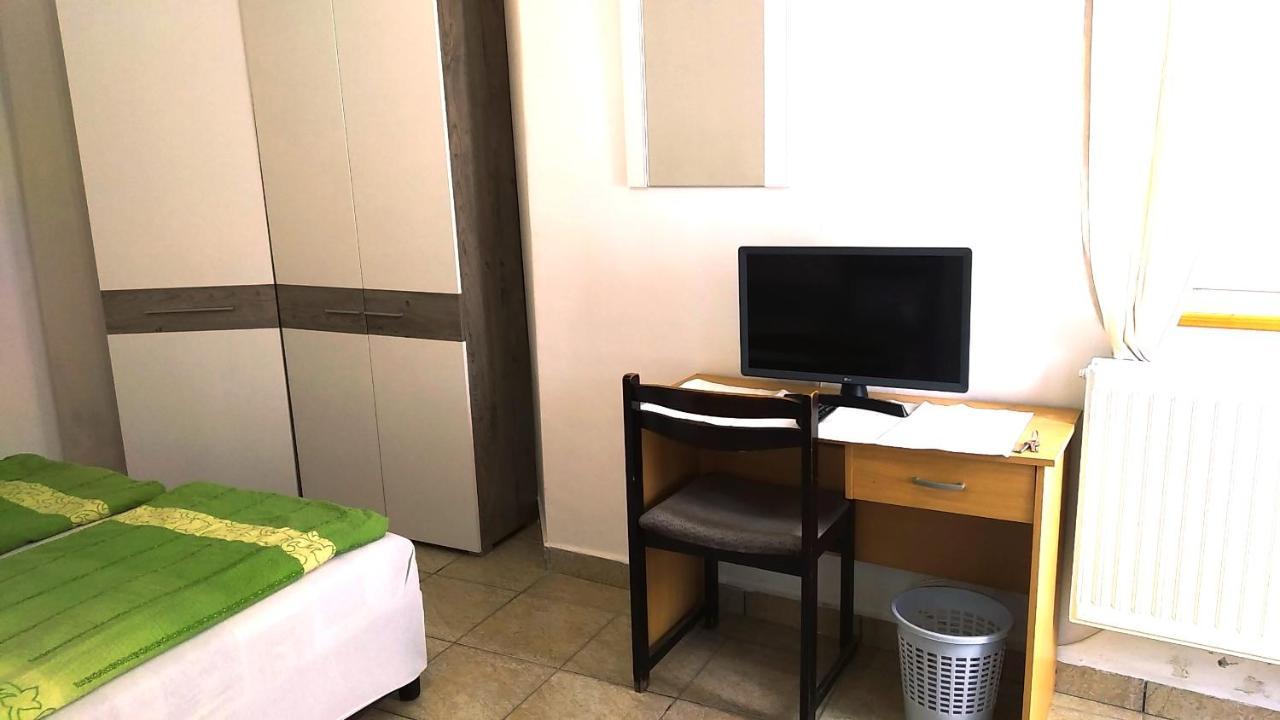 Hostel Maros Ráb Exteriér fotografie